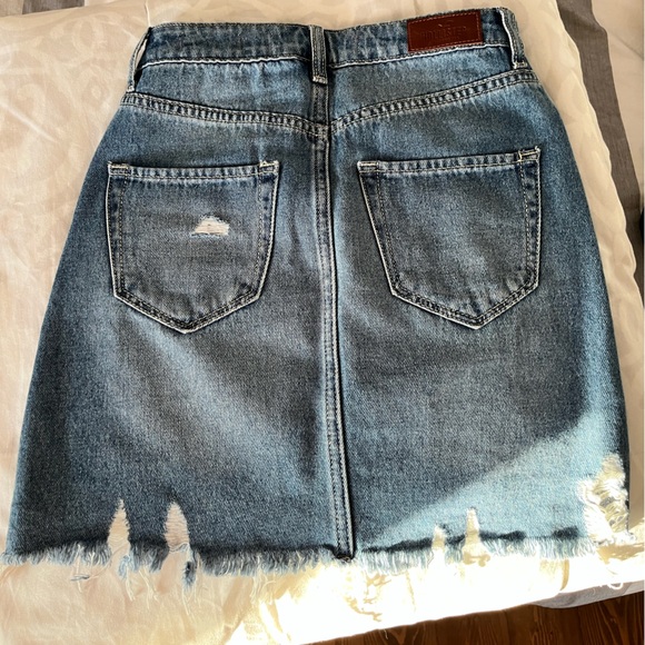 Hollister skirt - Picture 2 of 2